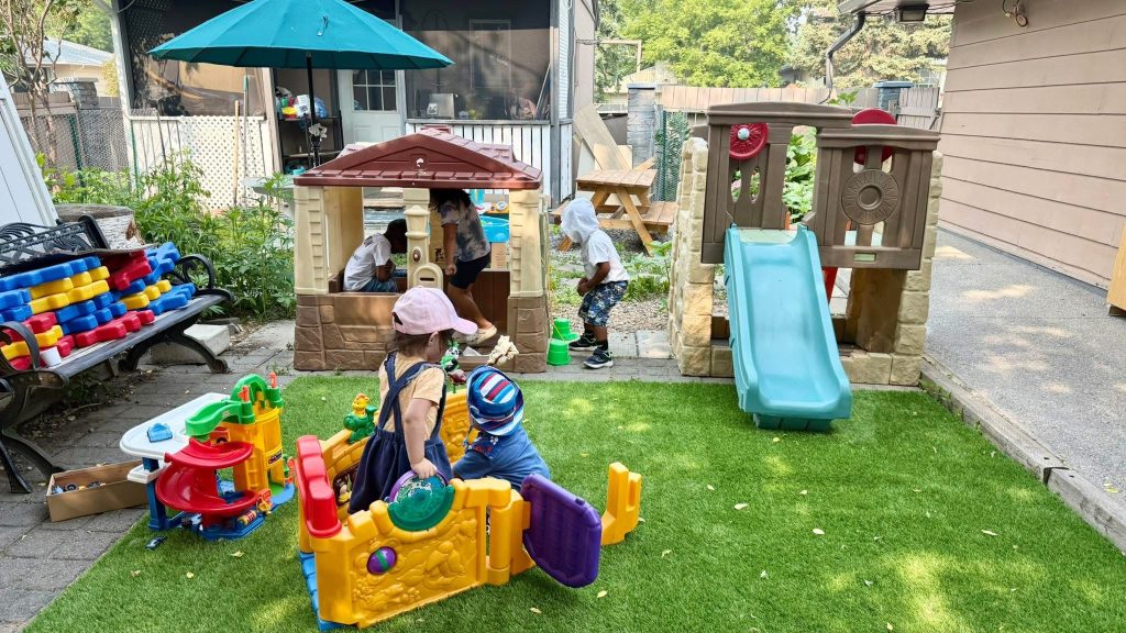 Tiny Pillars Dayhome # 3